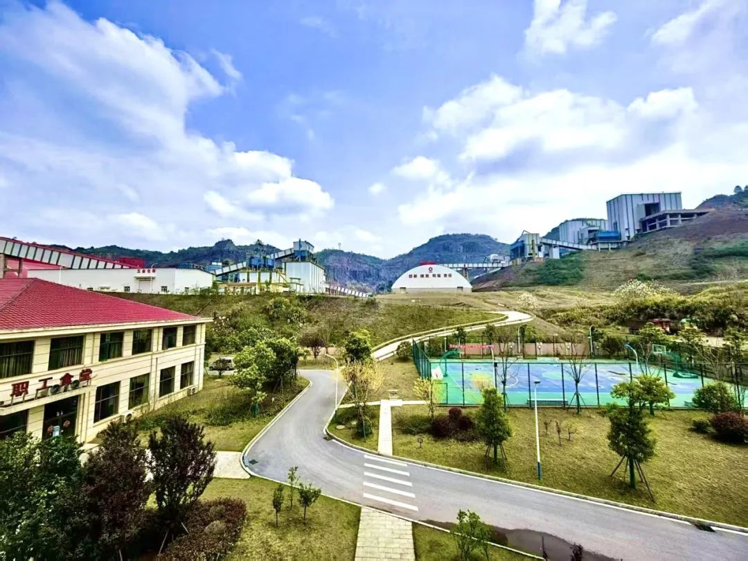 20250414093527268923